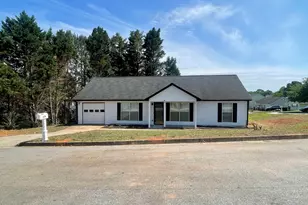 320 Willow Springs Dr, Jonesboro, GA 30238 - Photo 1