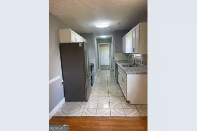 320 Willow Springs Drive, Jonesboro, GA 30238 - Photo 11