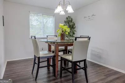 2073 Raintree Place, Lithonia, GA 30058 - Photo 9