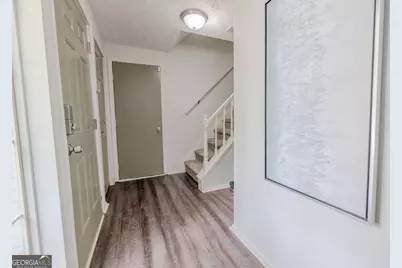 2073 Raintree Place, Lithonia, GA 30058 - Photo 3