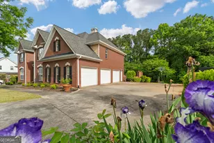 112 Turnberry Cir, Carrollton, GA 30116 - Photo 3