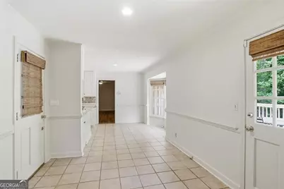 7265 Thornhill Lane NE, Sandy Springs, GA 30328 - Photo 31