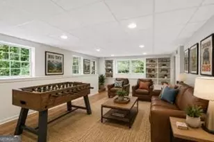 7265 Thornhill Ln NE, Sandy Springs, GA 30328 - Photo 27