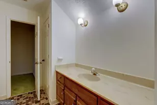2737 Hearthstone Cir, Marietta, GA 30062 - Photo 39
