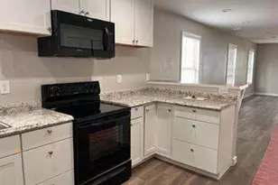 324 Adams St, Griffin, GA 30223 - Photo 7