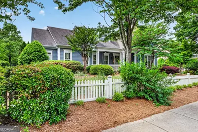 306 Horseshoe Bend, Statham, GA 30666 - Photo 5