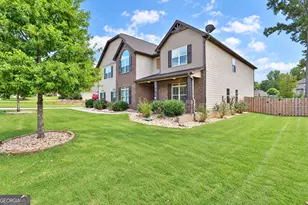 270 Darien Dr, Senoia, GA 30276 - Photo 3