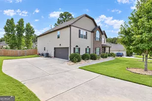 270 Darien Dr, Senoia, GA 30276 - Photo 5
