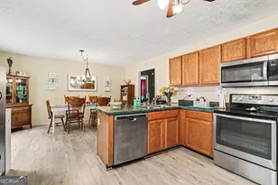795 Woodruff Rd, Carrollton, GA 30116 - Photo 15