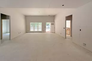 375 Canoochee Dr, Claxton, GA 30417 - Photo 5