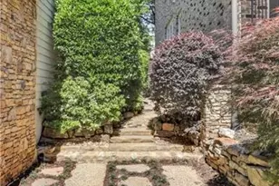 42 Conifer Park Ln NE, Atlanta, GA 30342 - Photo 21