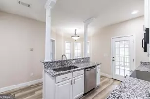 211 Cade Terrace, Warner Robins, GA 31088 - Photo 17