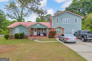 105 Wilson St, Greensboro, GA 30642 - Photo 1