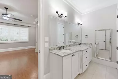 890 Candler Street #12, Gainesville, GA 30501 - Photo 37