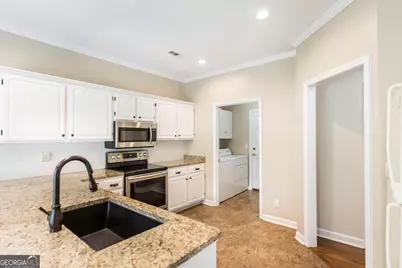 912 Lundy Terrace, Macon, GA 31210 - Photo 5