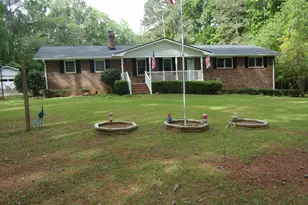 1061 Deadwyler Rd, Elberton, GA 30635 - Photo 1