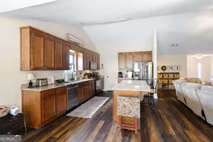 802 Brandon Dr, Winder, GA 30680 - Photo 11
