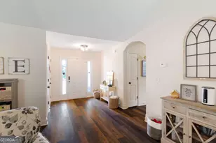 802 Brandon Dr, Winder, GA 30680 - Photo 3