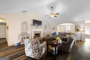 802 Brandon Dr, Winder, GA 30680 - Photo 7