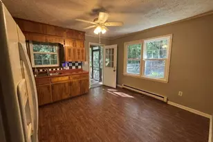 182 Arthur St, Hartwell, GA 30643 - Photo 3