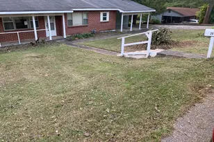 201 Davis Dr, Centerville, GA 31028 - Photo 1