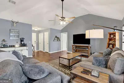 136 Blackwater Way, Springfield, GA 31329 - Photo 5