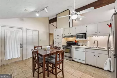 5316 Corsham Court SW, Lilburn, GA 30047 - Photo 15