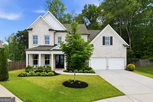 732 Bridgeview Dr, Canton, GA 30115 - Photo 1