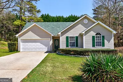 217 Farmbrook Parkway, Stockbridge, GA 30281 - Photo 1