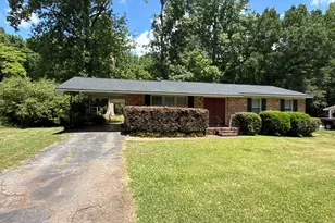 133 Alton Dr, Lagrange, GA 30241 - Photo 3