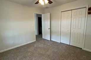 231 Barrington Farms Pkwy, Sharpsburg, GA 30277 - Photo 19