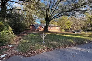 395 Woodlawn Ave NW, Atlanta, GA 30318 - Photo 1