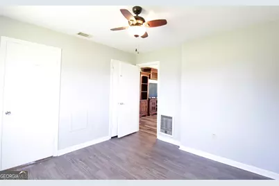 136 Morris Drive, Alma, GA 31510 - Photo 15