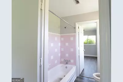 136 Morris Drive, Alma, GA 31510 - Photo 17