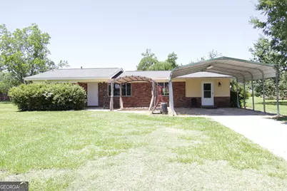 136 Morris Drive, Alma, GA 31510 - Photo 1