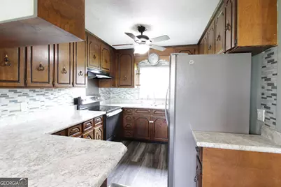 136 Morris Drive, Alma, GA 31510 - Photo 5