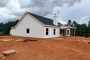 204 Indian Trl, Hogansville, GA 30230 - Photo 3