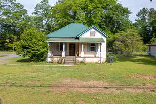 4 Johnson Ave, Manchester, GA 31816 - Photo 1