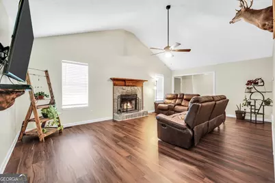 681 Locust Road, Locust Grove, GA 30248 - Photo 5