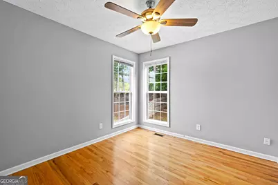 205 Clarion Drive, Carrollton, GA 30116 - Photo 17