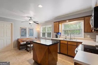 3699 Dunwoody Club Drive, Atlanta, GA 30350 - Photo 19