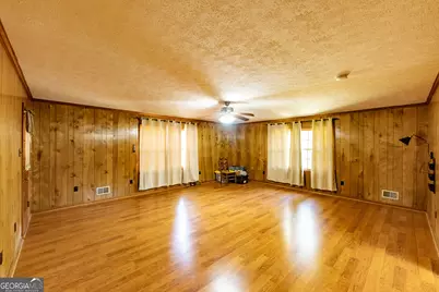 313 Johnston Drive, Thomaston, GA 30286 - Photo 7