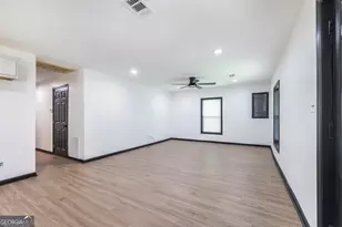 404 Benjamin St, Fort Valley, GA 31030 - Photo 3