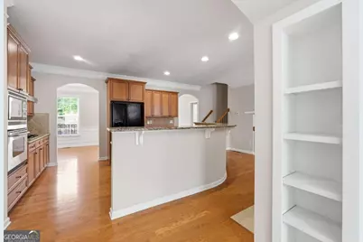 10464 Holliwell Court, Duluth, GA 30097 - Photo 9
