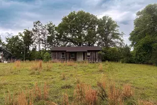3925 US Hwy 441 S, Rentz, GA 31075 - Photo 1