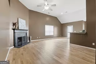 18 Hill Top Circle, Grantville, GA 30220 - Photo 13