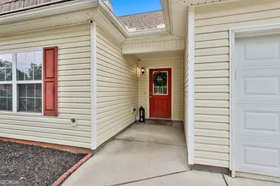 18 Hill Top Circle, Grantville, GA 30220 - Photo 5