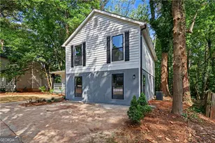1027 Mainstreet Lake Dr, Stone Mountain, GA 30088 - Photo 25
