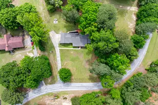35 Frasier Dr, Brooks, GA 30205 - Photo 9
