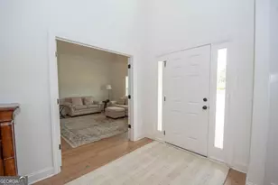 400 Atlantica Dr, Newnan, GA 30263 - Photo 5
